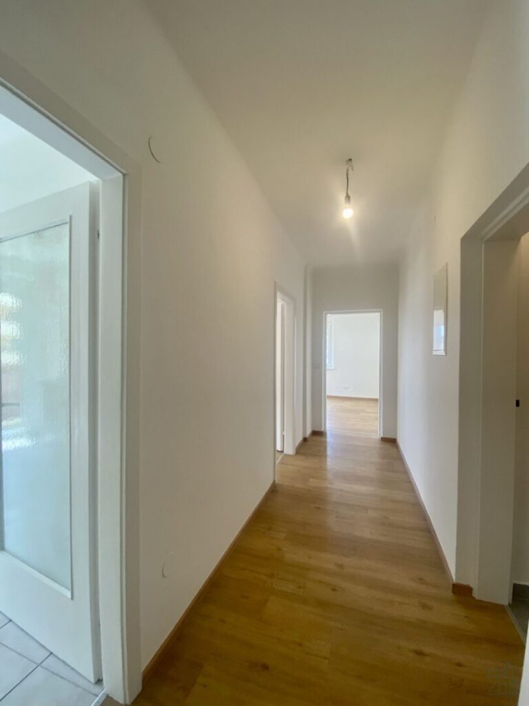 2-Zi-Anlegerwohnung mit Balkon, Graz-Lend – 4,4 % Rendite – Bild 3