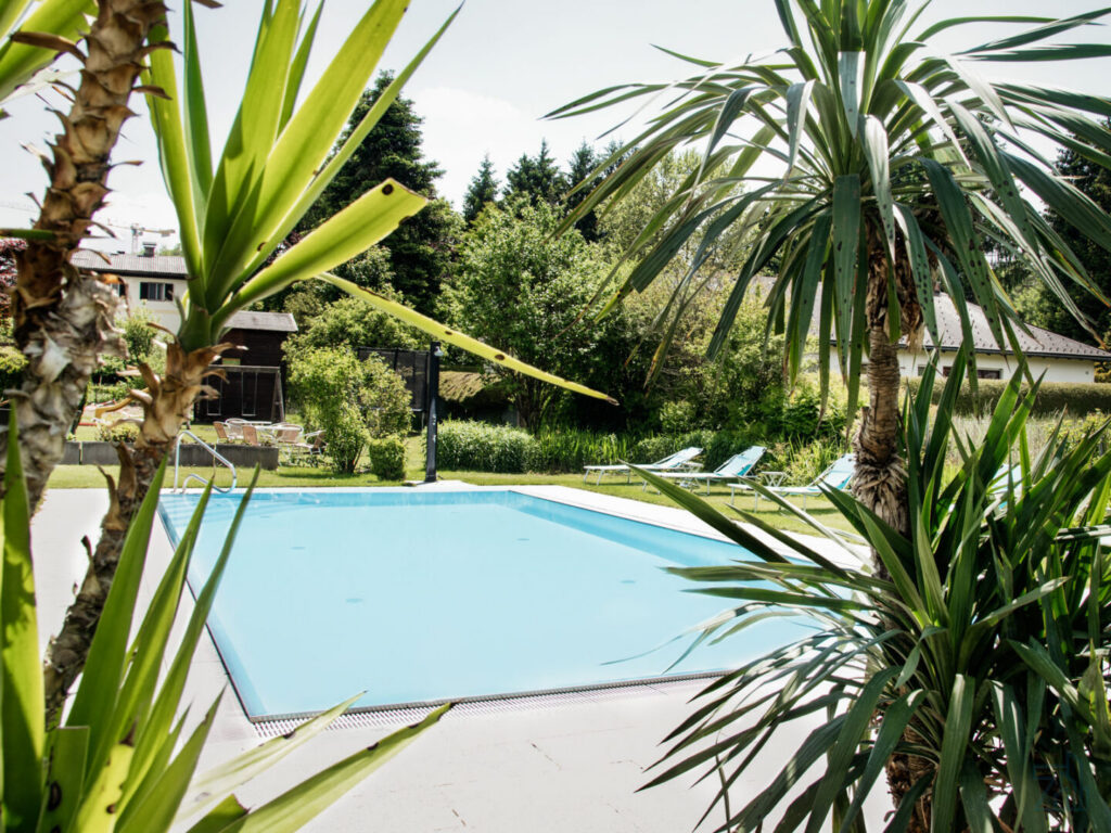 Ruhiges 2-Zimmer-Apartment mit Pool in Velden