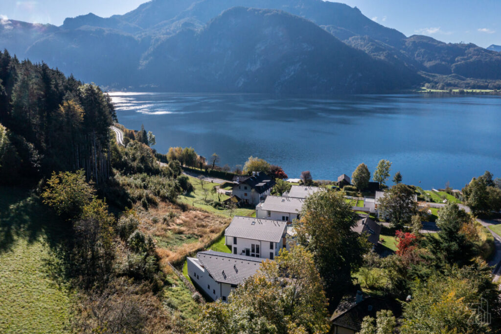 Wohnen am Mondsee! Gartenwohnung mit Eigengarten und privatem SEEZUGANG | Sofort Bezugsfertig! – Bild 3