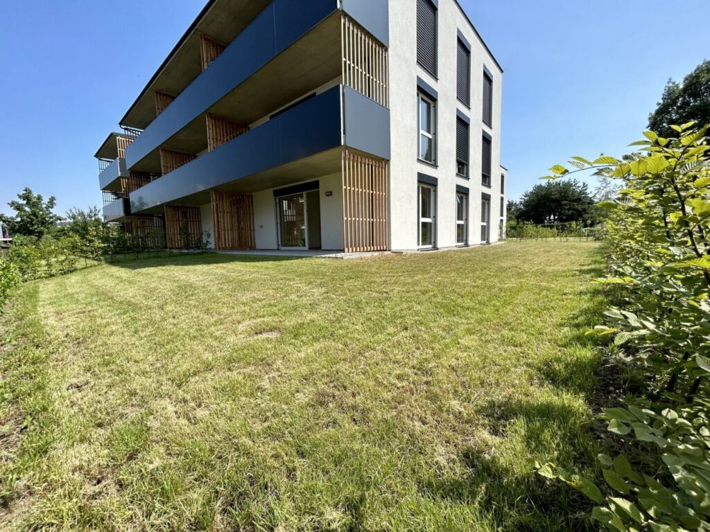 Geräumige 3-Zimmerwohnung FÜR ANLEGER | großer Garten, Terrasse und Küche! | vermietet – Bild 3