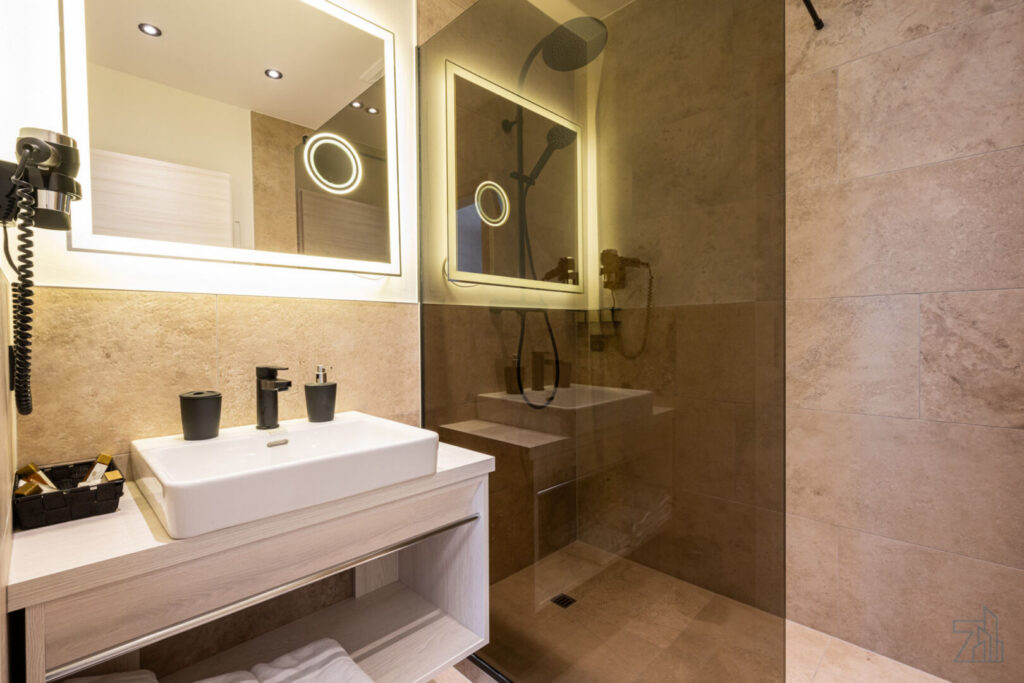 Investment-Apartment mit Balkon und Pool in Velden