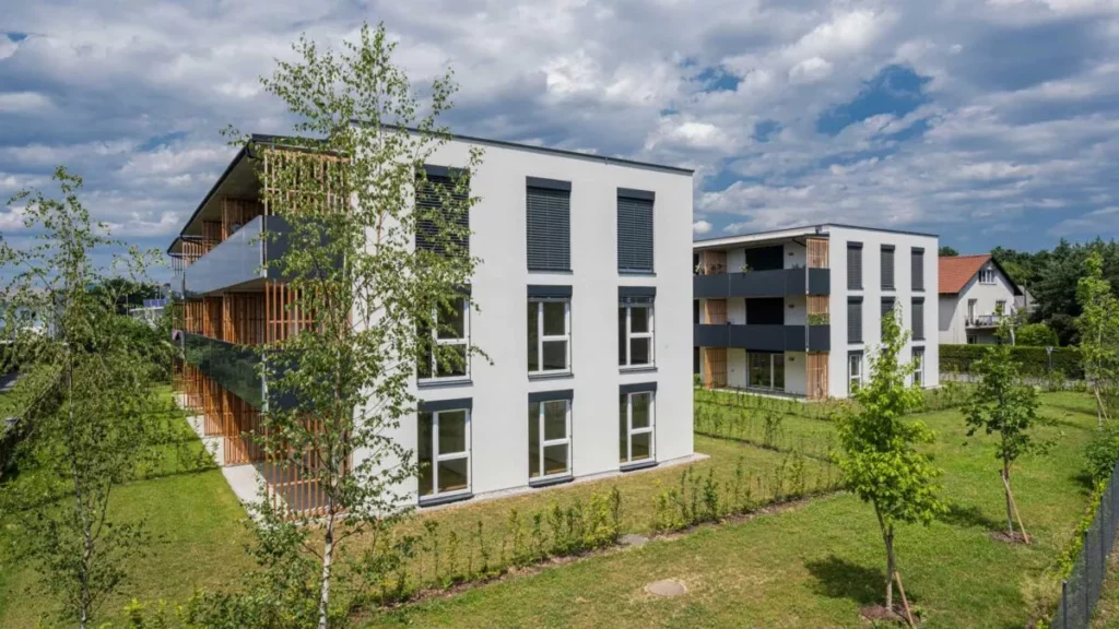 Wohnpark Primelweg in Graz mit großzügigen Grünflächen