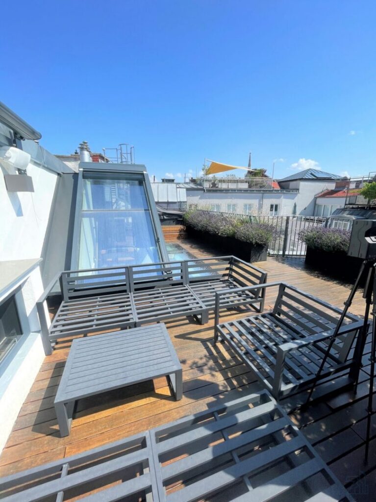 Penthouse mit Whirlpool und Stephansdom-Blick – Bild 2