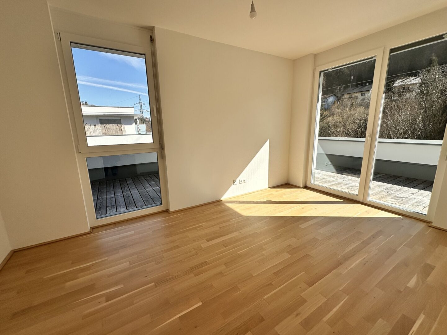 ERSTBEZUG: 2 Zimmer + 44 m² Dachterrasse | Graz-Gösting – Bild 1