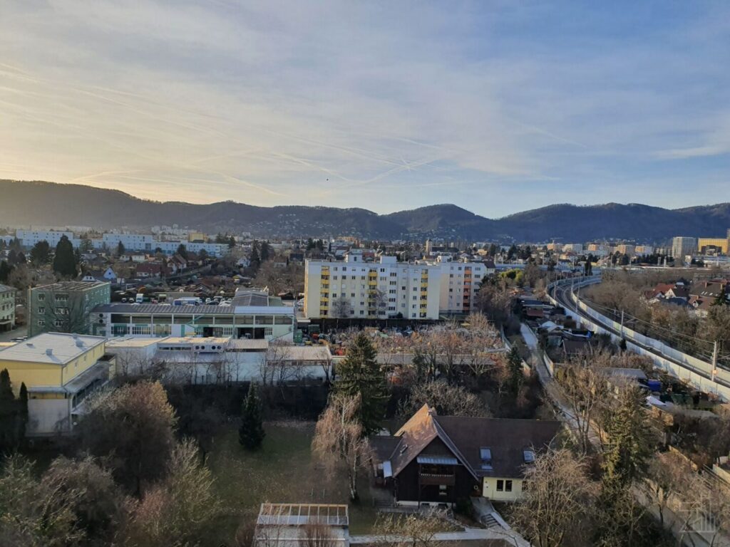 Unbefristet vermietete 3-Zimmer-Wohnung mit Balkon